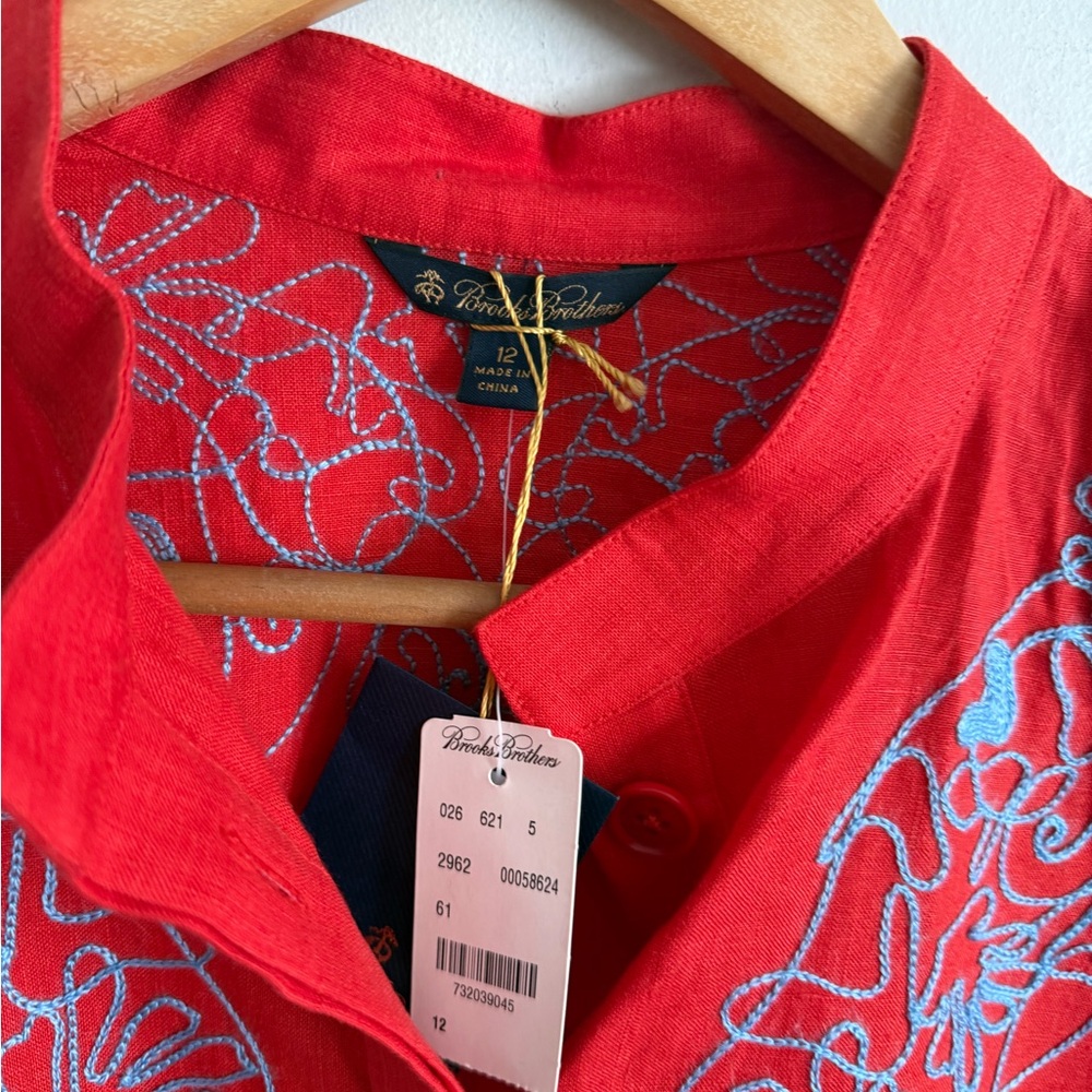 Brooks Brothers Linen Embroidered Tunic Top Red Blue Size 12 NWT - Picture 2 of 6